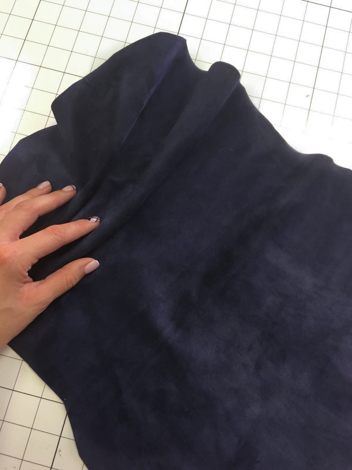 Blue Suede Stretch Lambskin Leather 0.8mm//2oz DEEP WELL 676