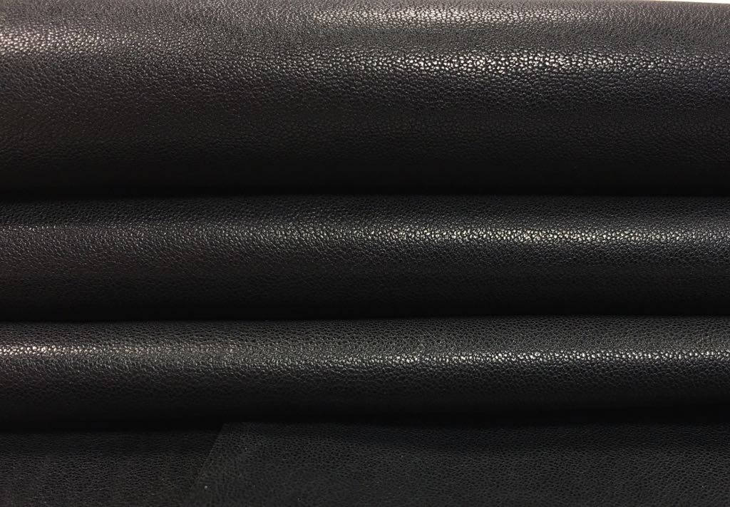 Matte Black Lambskin BLACK INK 536 / 0.6mm/1.5oz