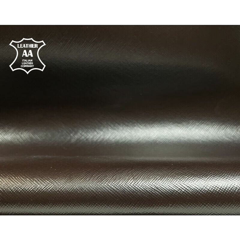 Saffiano Lambskin Cross-Hatch Pattern Technique 0.7mm /1.75oz / CHOCOLATE SAFFIANO 1087