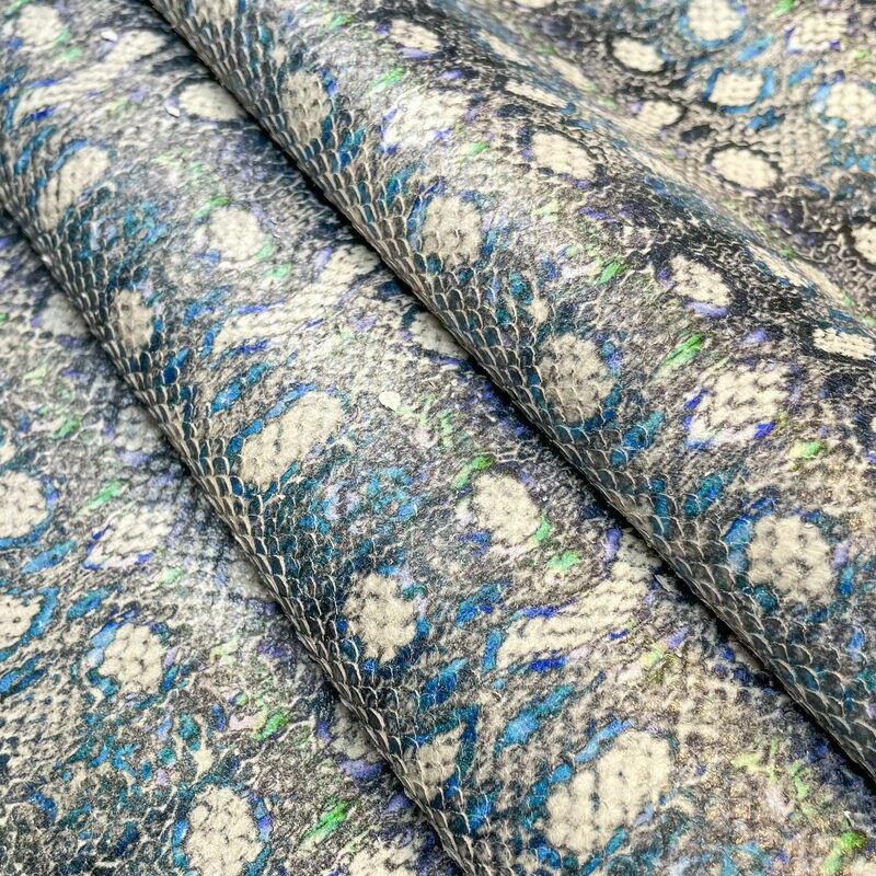 Blue-Gray Spotted Snakeskin Print Lambskin 0.9mm/2.25oz / RIVER SNAKE 1380