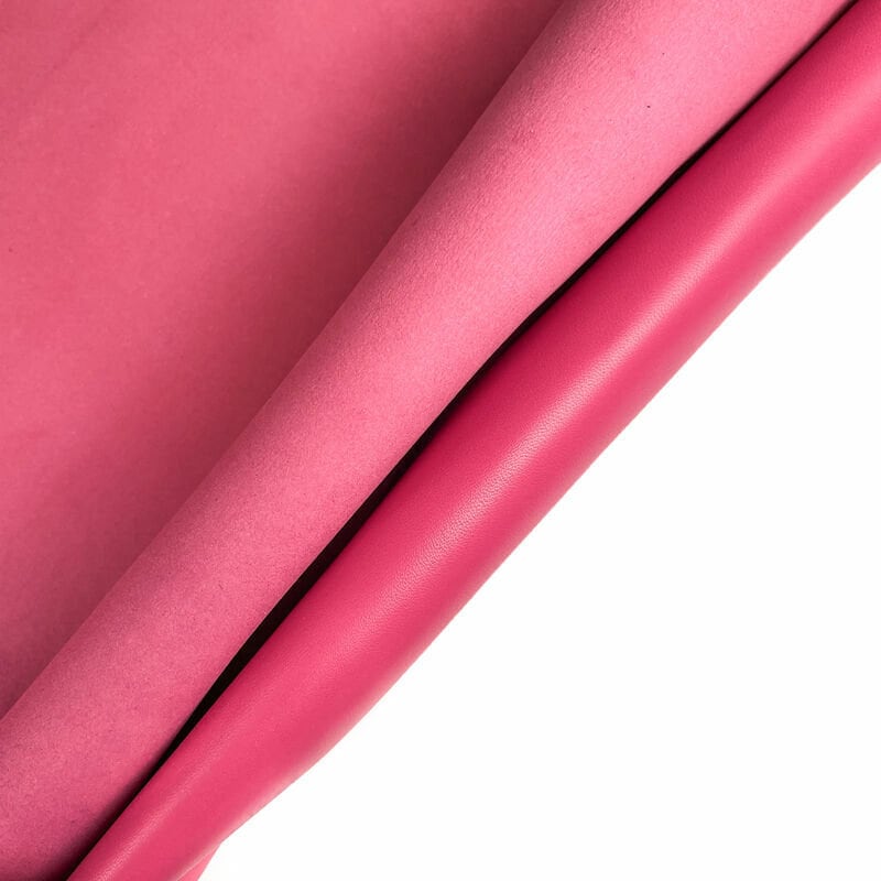Classic Pink Lambskin CARMINE 1209 / 0.9mm/2.25oz
