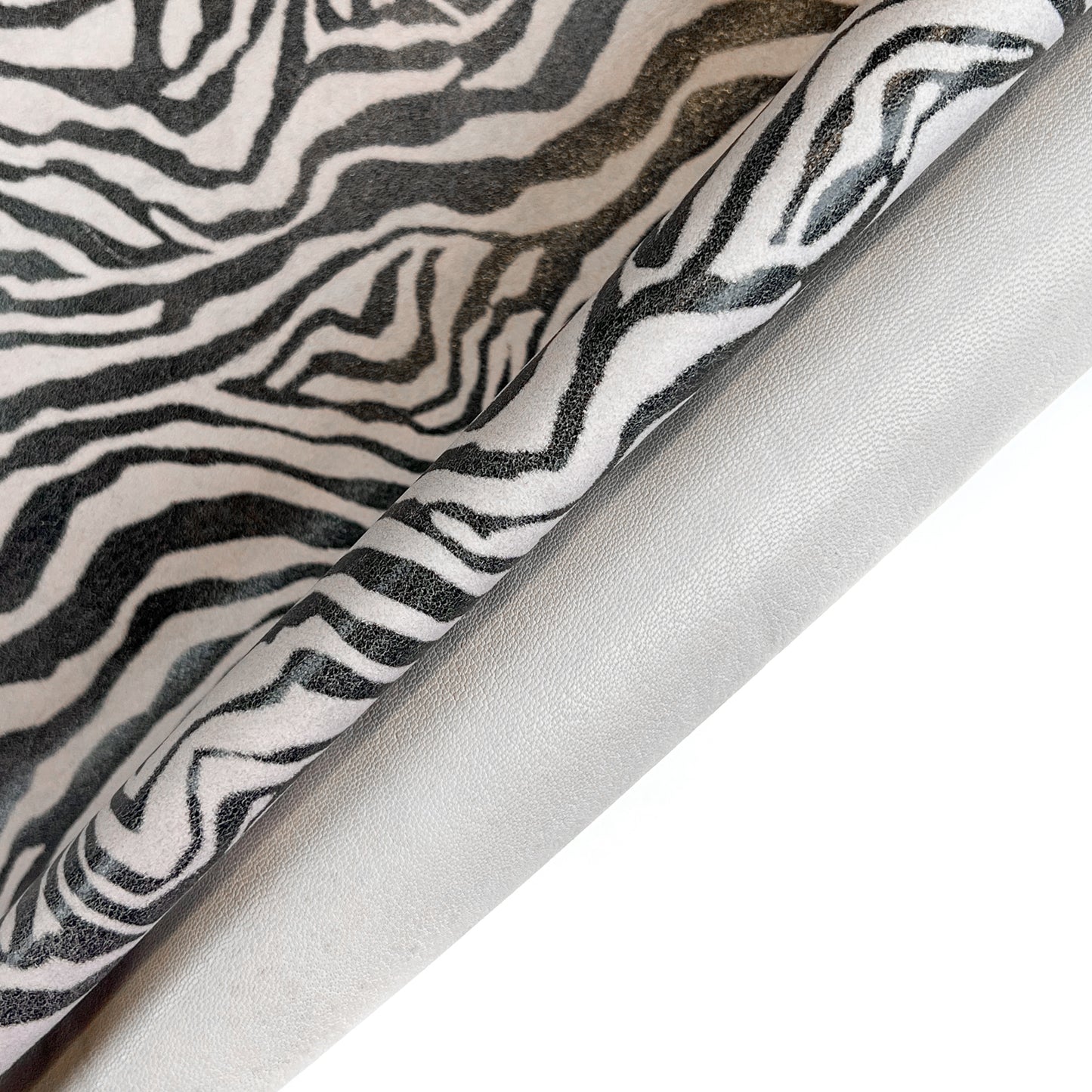 Soft White Zebra Print Lambskin 0.7-1.2mm/1.75-3oz / WHITE ZEBRA 1446