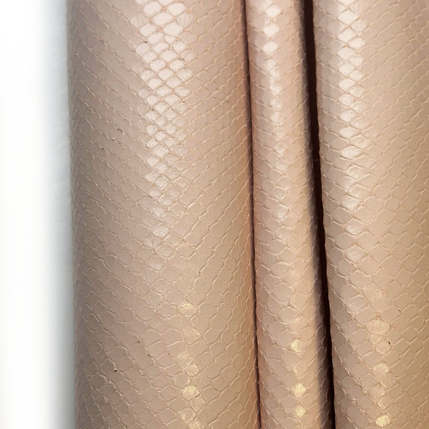 Beige Pink Lambskin With Snakeskin Print 0.7mm/1.75oz Pink Snake 1598