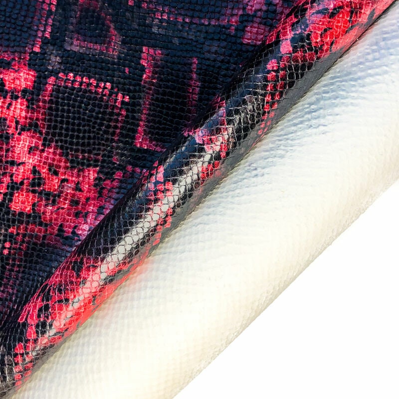 Classic Red Snakeskin Print Lambskin 1.0mm/2.5oz / AMERICAN SNAKE 979