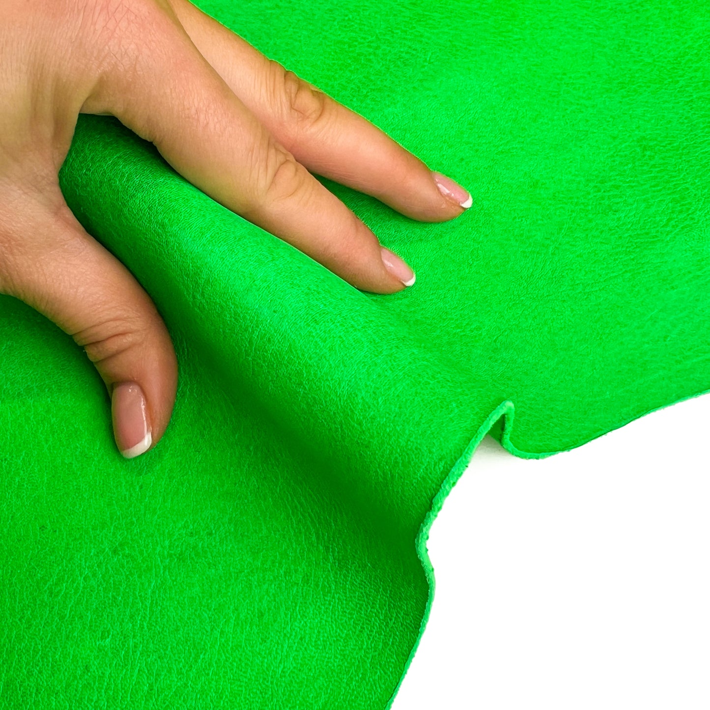 Neon Green Natural Vegetable Tanned Lambskin 1.1-1.2mm / 2.75-3oz Neon Green Veg Tan 1474