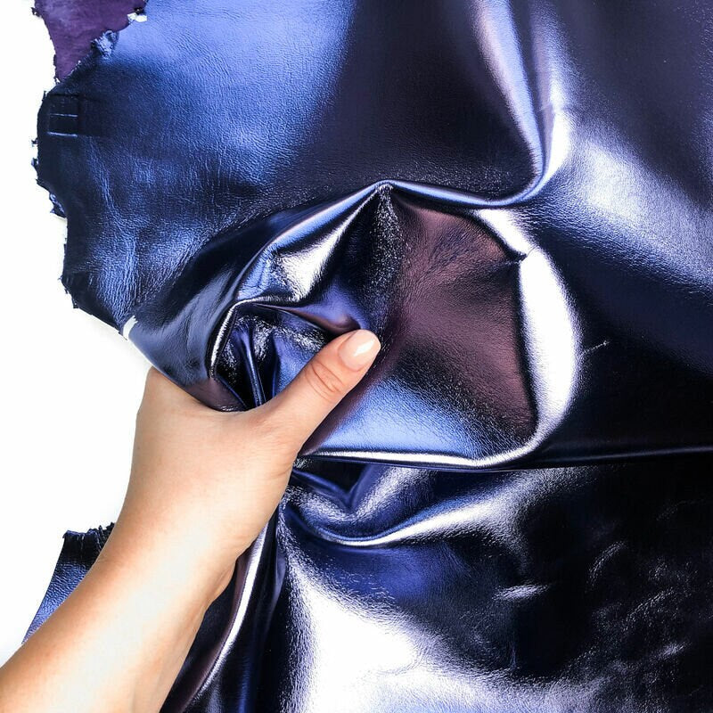 Reflective Purple Mirror Lambskin Hides 0.9mm/2.25oz / DEEP COBALT 971