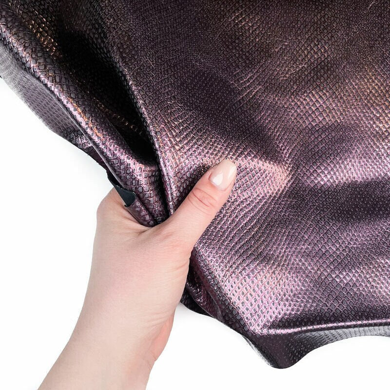Metallic Purple Snakeskin Print Lambskin 0.8mm/2oz PURPLE SNAKE 1093