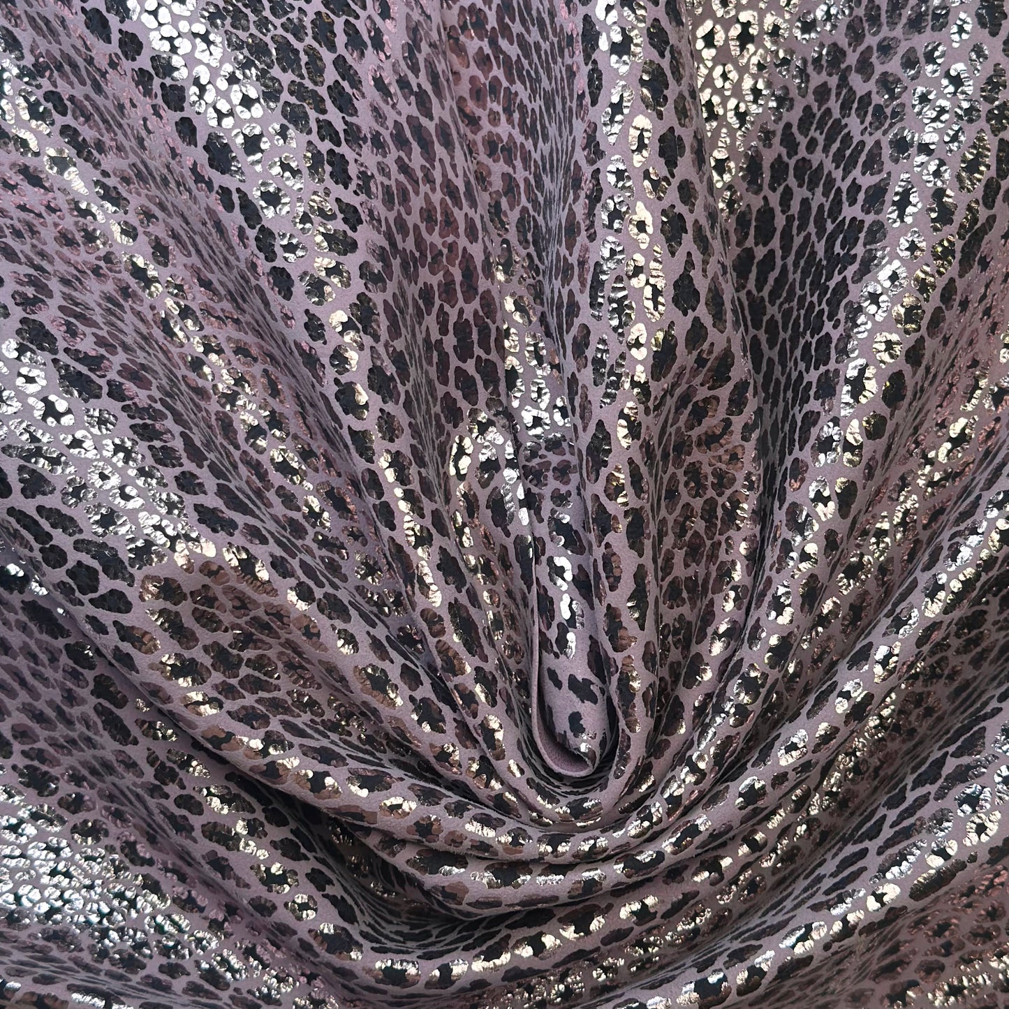 Purple Suede Lambskin Leather 1672 Suede Leo 1.1-1.2mm// 2.75-3oz