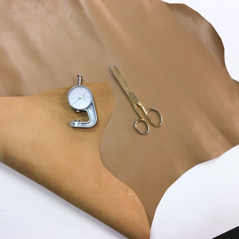 Brown Lambskin Leather 0.8mm/2oz / INDIAN TAN 322