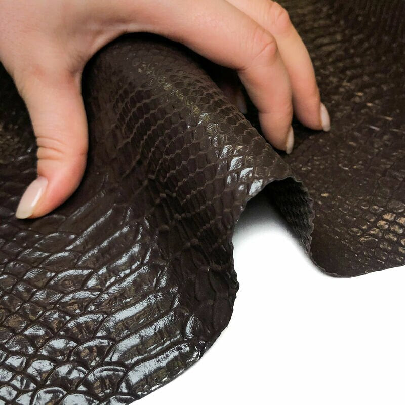 Dark Brown Lambskin Leather With Snake Print 0.7mm/1.75oz / DARK BROWN SNAKE 1038