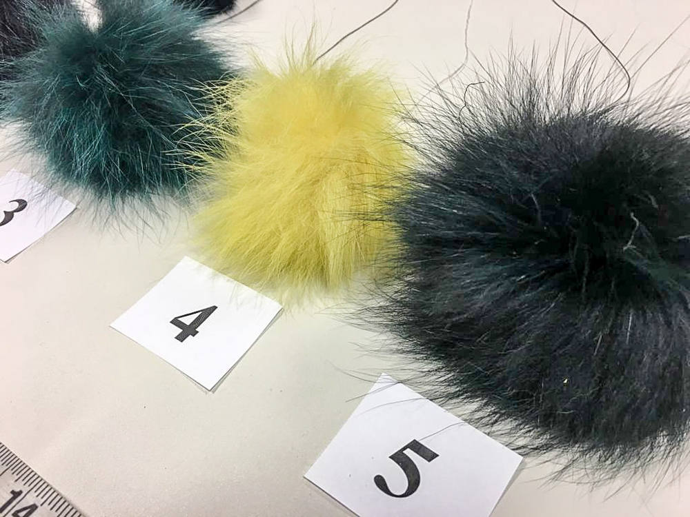 Real Fox Fur Pom Pom Large Keychains Handbag Charm Mix Color
