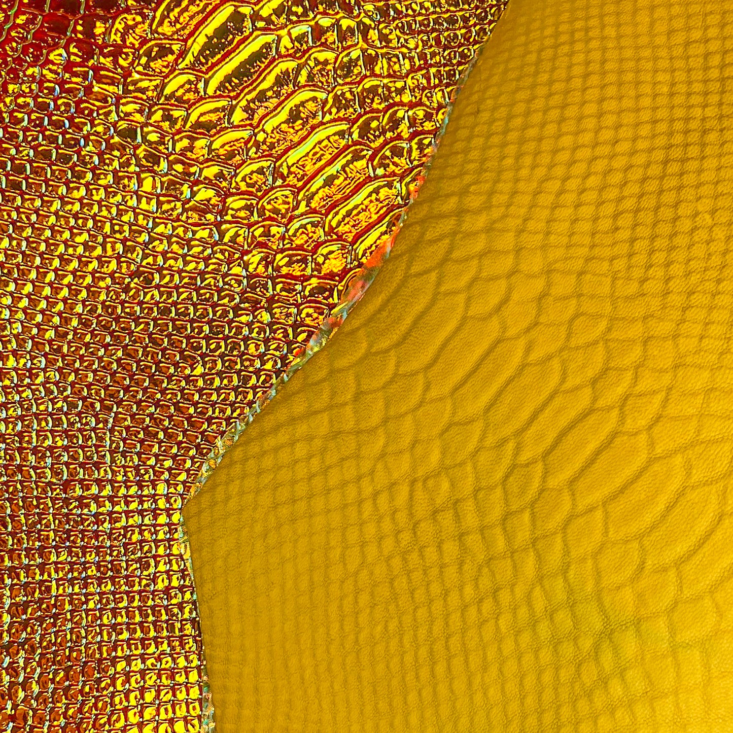 Metallic Holographic Lambskin With Snake Print 1.1mm/2.75oz Yellow HOLO SNAKE 1461