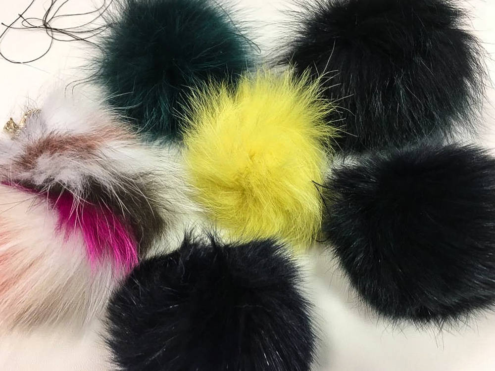 Real Fox Fur Pom Pom Large Keychains Handbag Charm Mix Color