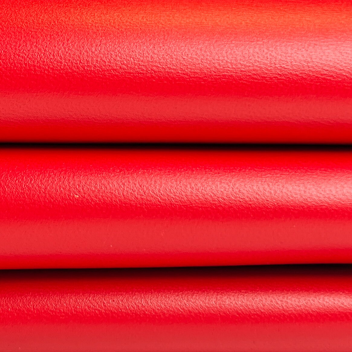 Bright Red Lambskin Leather 0.8mm/2oz / Soft MARS RED 26