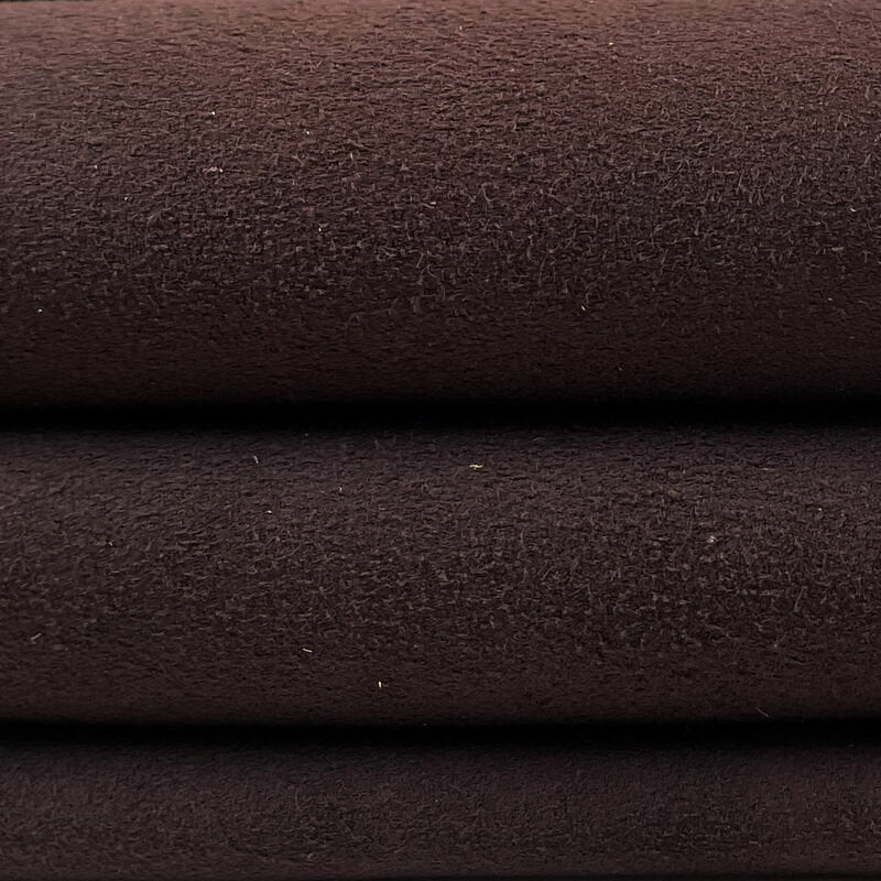 Dark Brown Suede With Red Hue 0.9mm/2.25oz / JAVA 1235