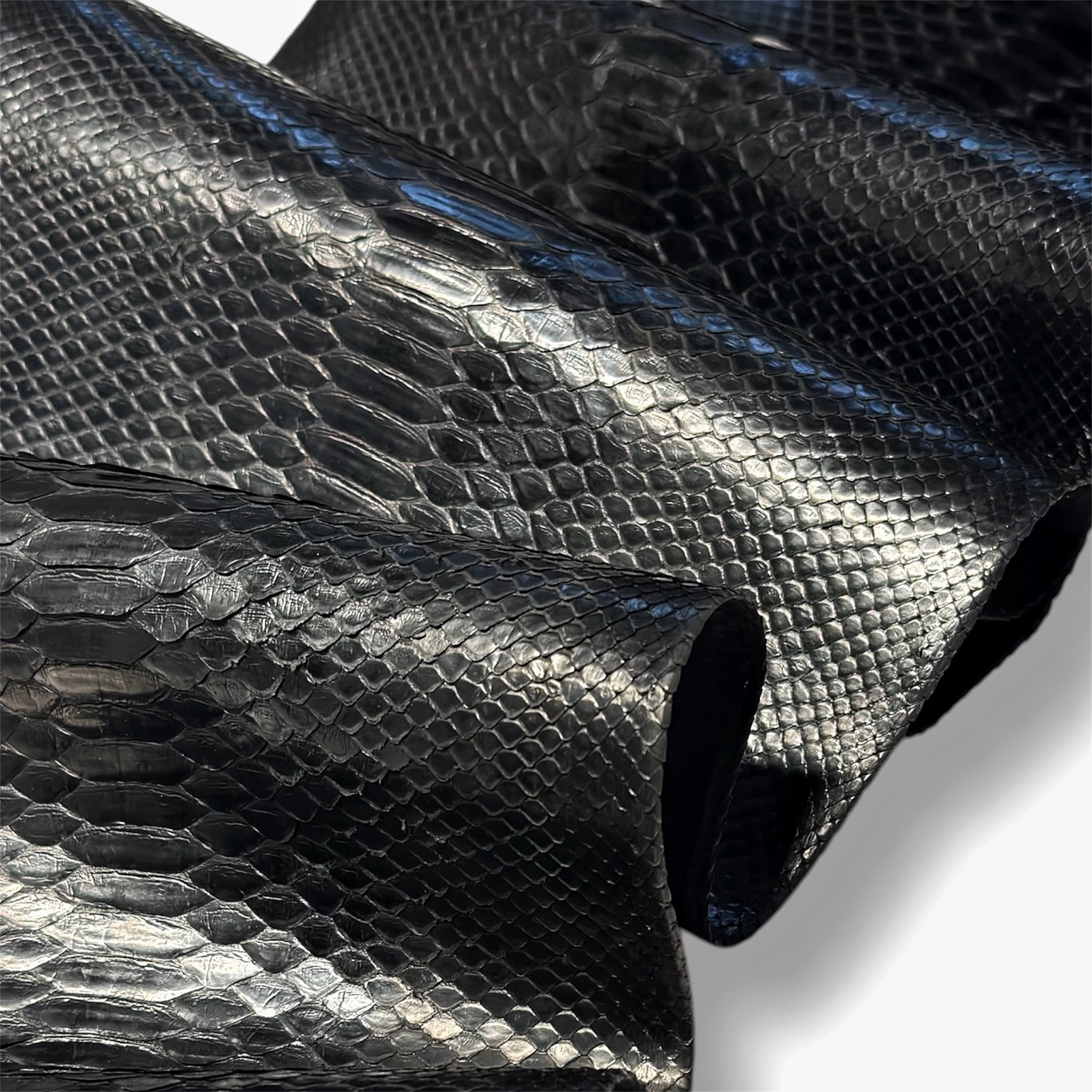 Black Real Python Hides 0.8mm/2oz Black SHINY PYTHON