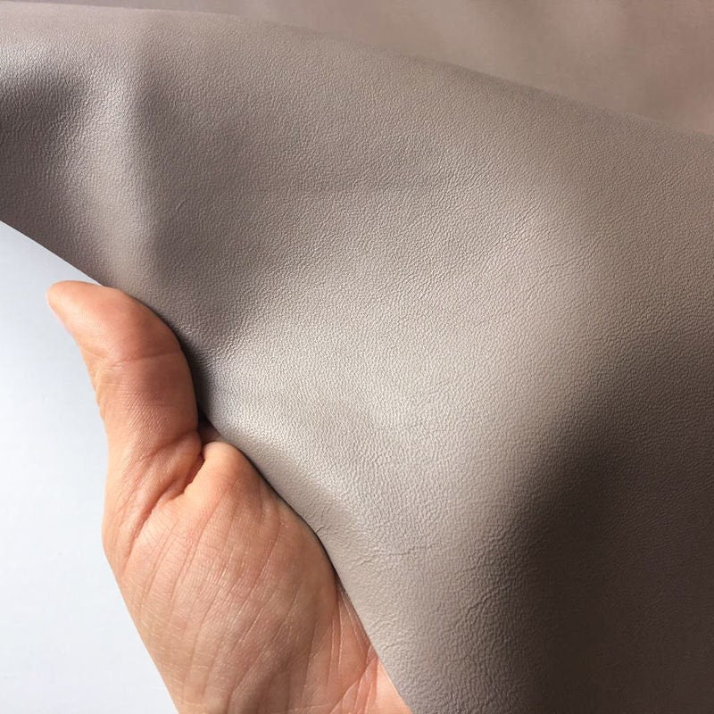 Gray Pink Lambskin 1.0mm/2.5oz / STUCCO 641
