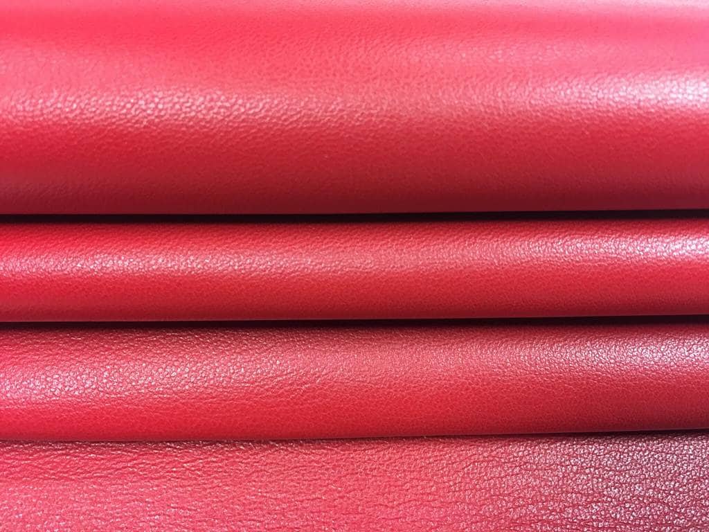 Red Lambskin Leather 0.8mm/2oz / RACING RED 593