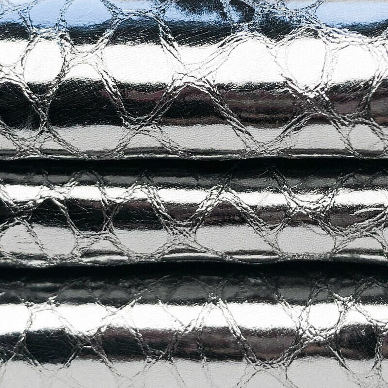 Snake Print Mirror Silver Lambskin Leather 0.9mm/2.25oz / MIRROR SNAKE 972
