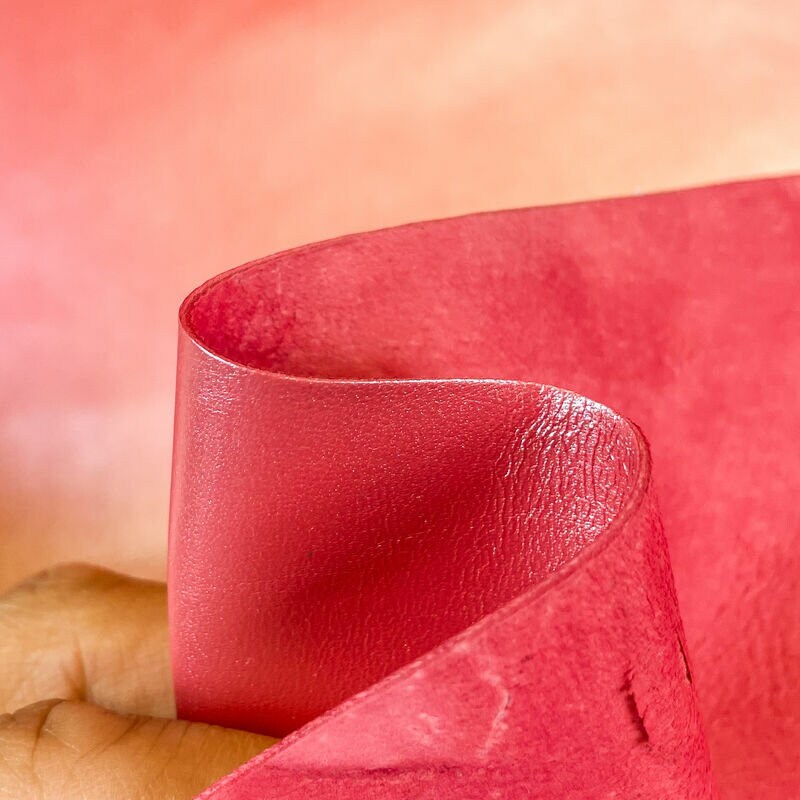 Shiny Pink Blush Perlamuter Lambskin 0.8mm/2oz / BLUSH PERLAMUTER 1377