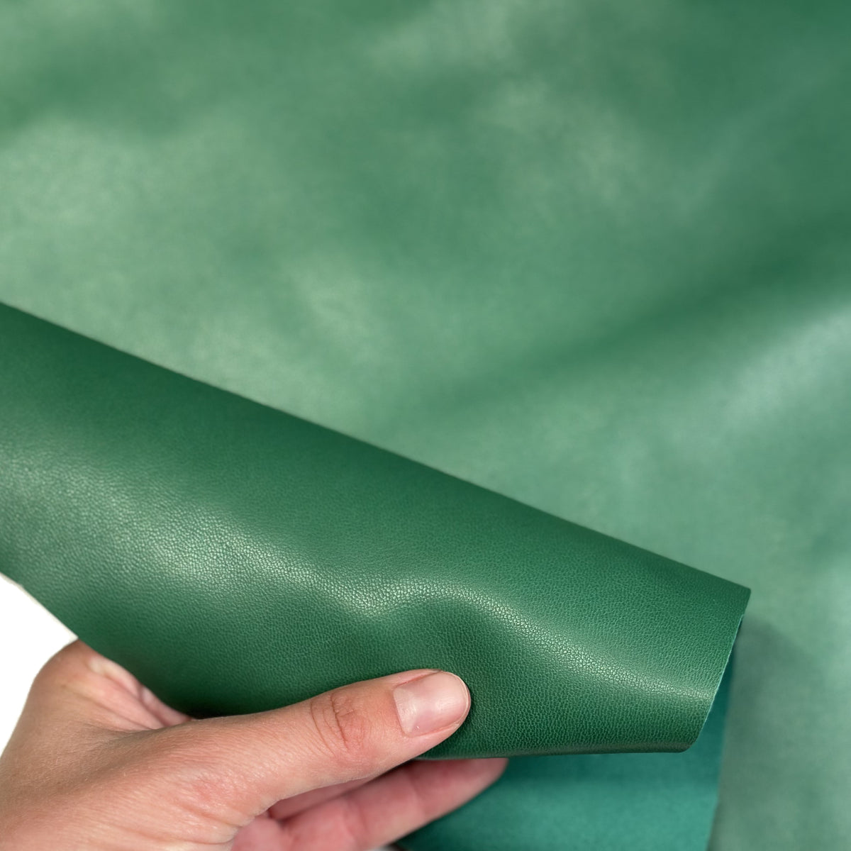 Green Lambskin Leather 0.8mm//2oz Spring 1735