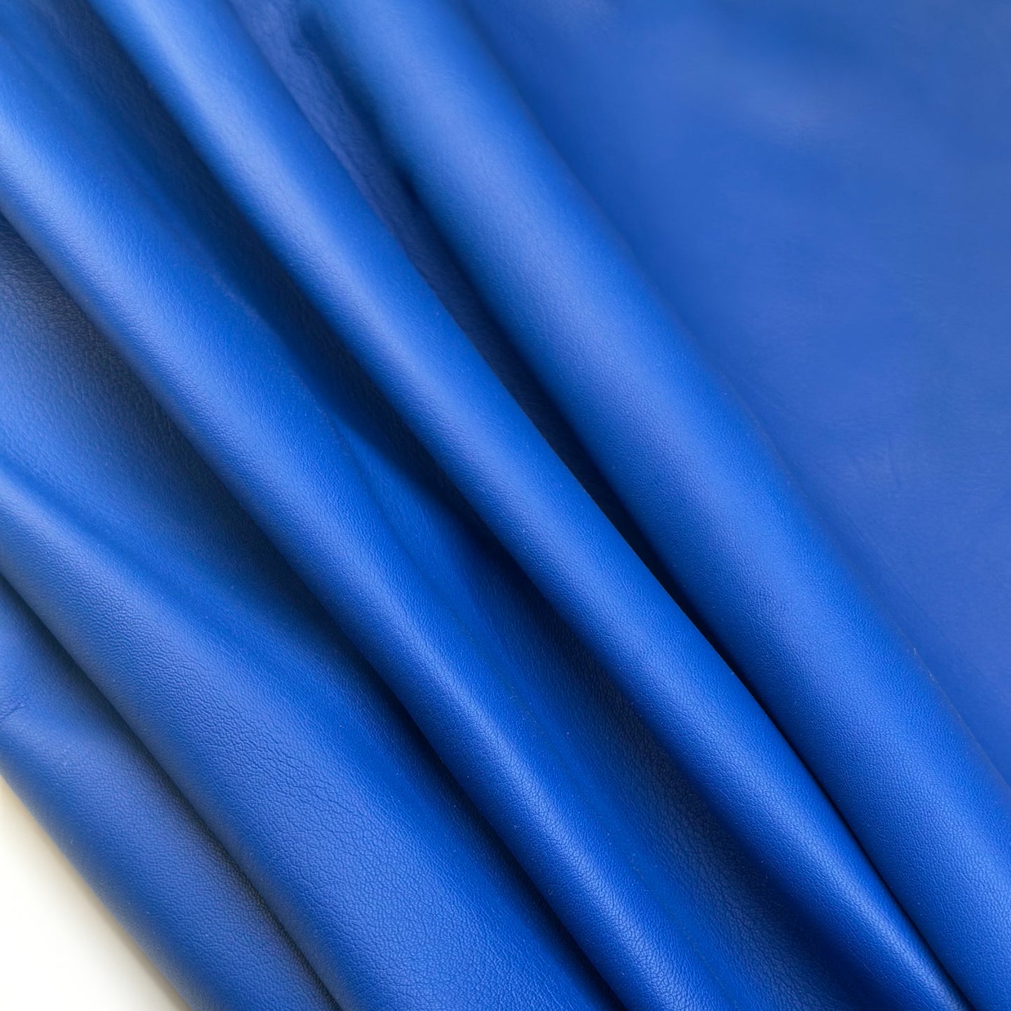 Royal Blue Lambskin Leather 0.8mm//2oz Ocean Royal 1665