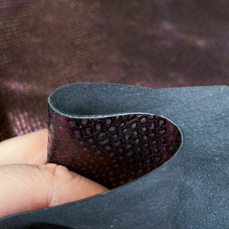Metallic Purple Snakeskin Print Lambskin 0.8mm/2oz PURPLE SNAKE 1093