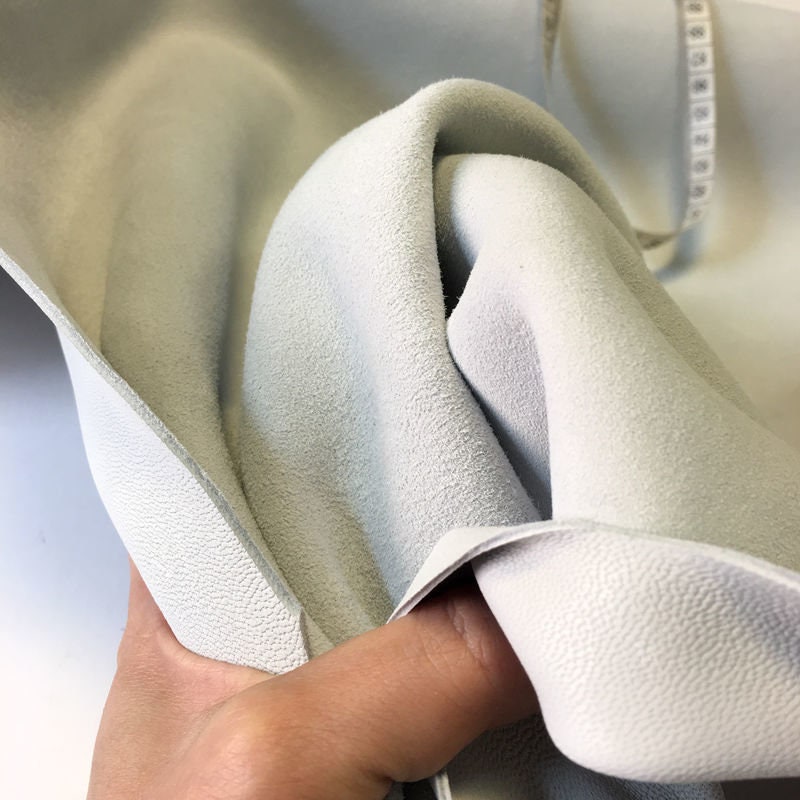 Thick Light Gray Suede Lambskin 1.2mm/3oz / SMOKE 825