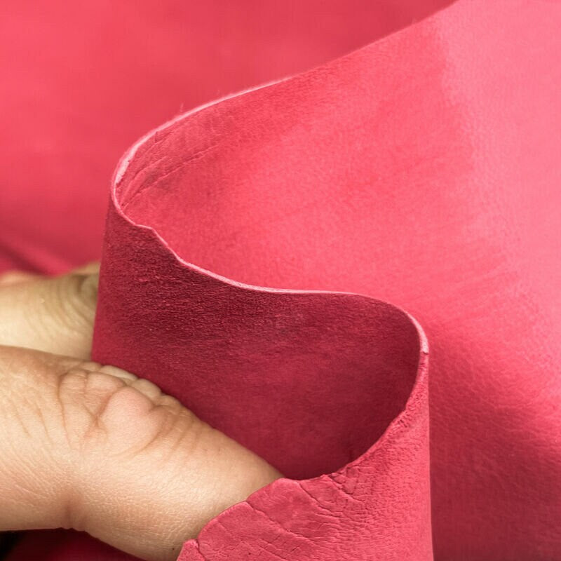Warm Classic Pink Suede Lambskin 0.9mm/2.25oz / RASPBERRY WINE 1224