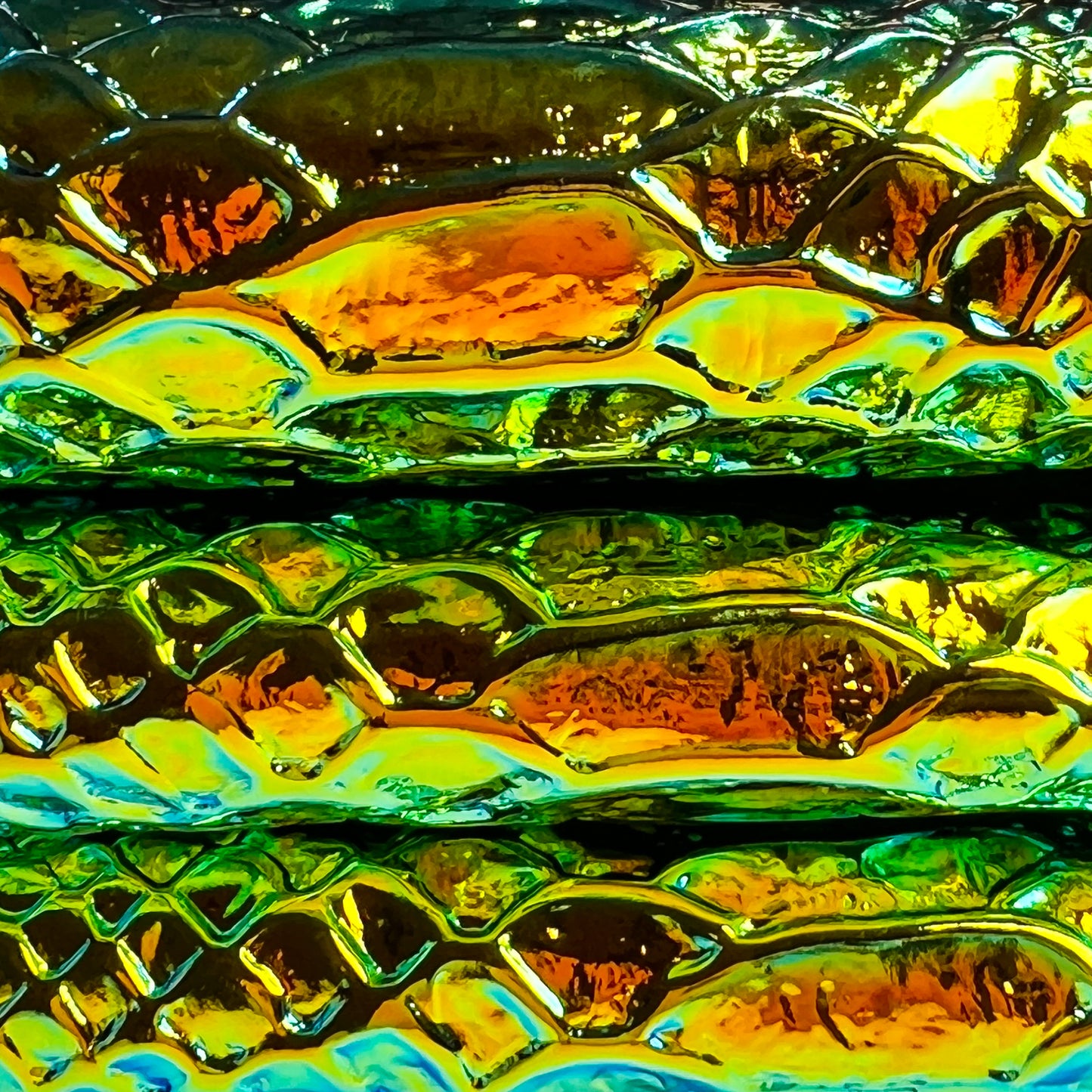 Metallic Holographic Lambskin With Snake Print Thick 1.1mm/2.75oz Black HOLO SNAKE 1460