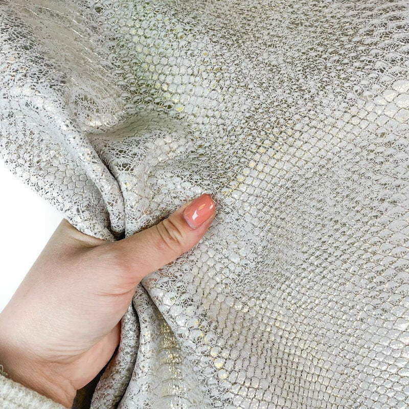 Light Metallic Snake Print Lambskin 1.0mm/2.5oz / ROYAL SNAKE 1286