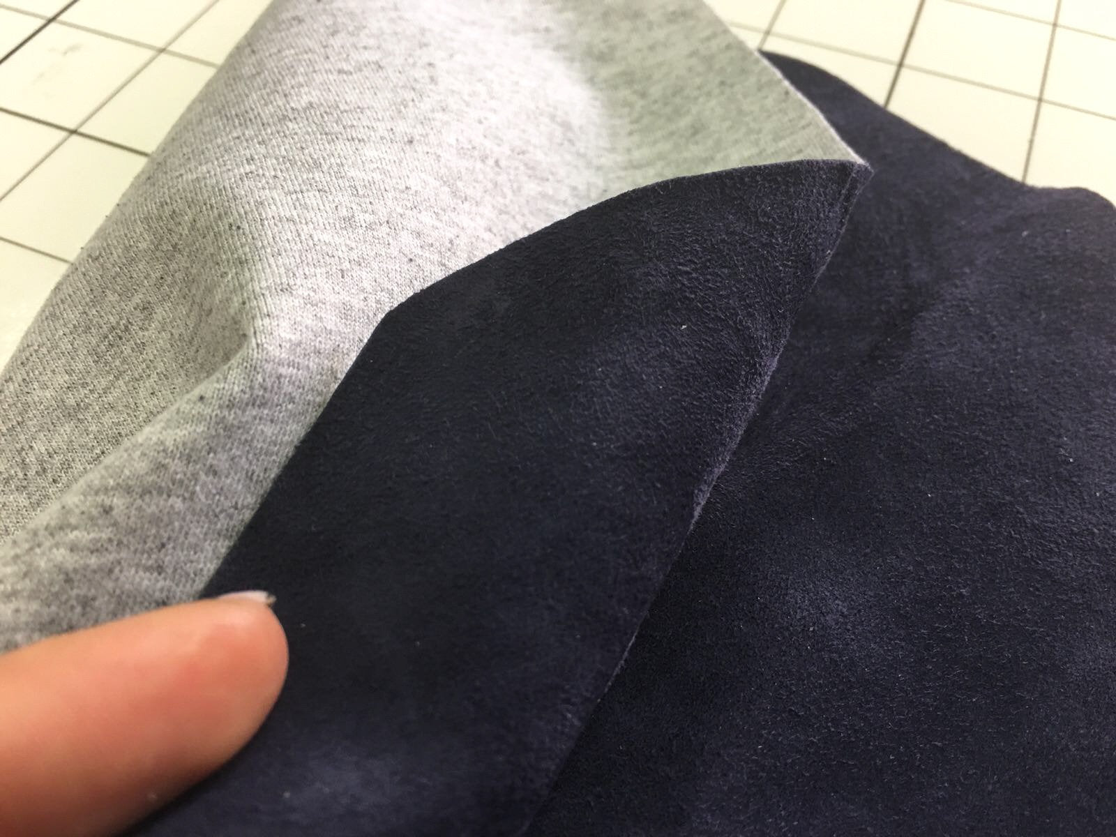 Blue Suede Stretch Lambskin Leather 0.8mm//2oz DEEP WELL 676