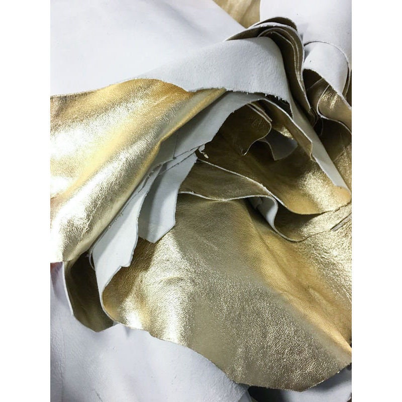 Gold Metallic Lambskin MARY'S GOLD 159 / 0.9mm/2.25oz