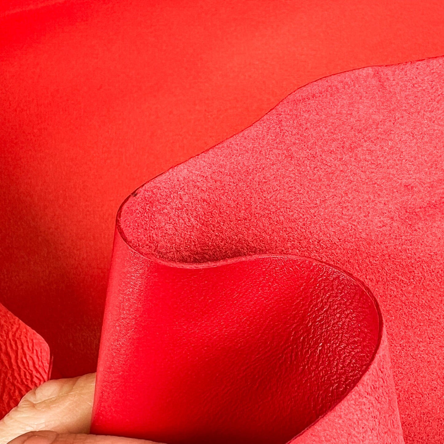 Bright Red Lambskin Leather 0.8mm/2oz / Soft MARS RED 26