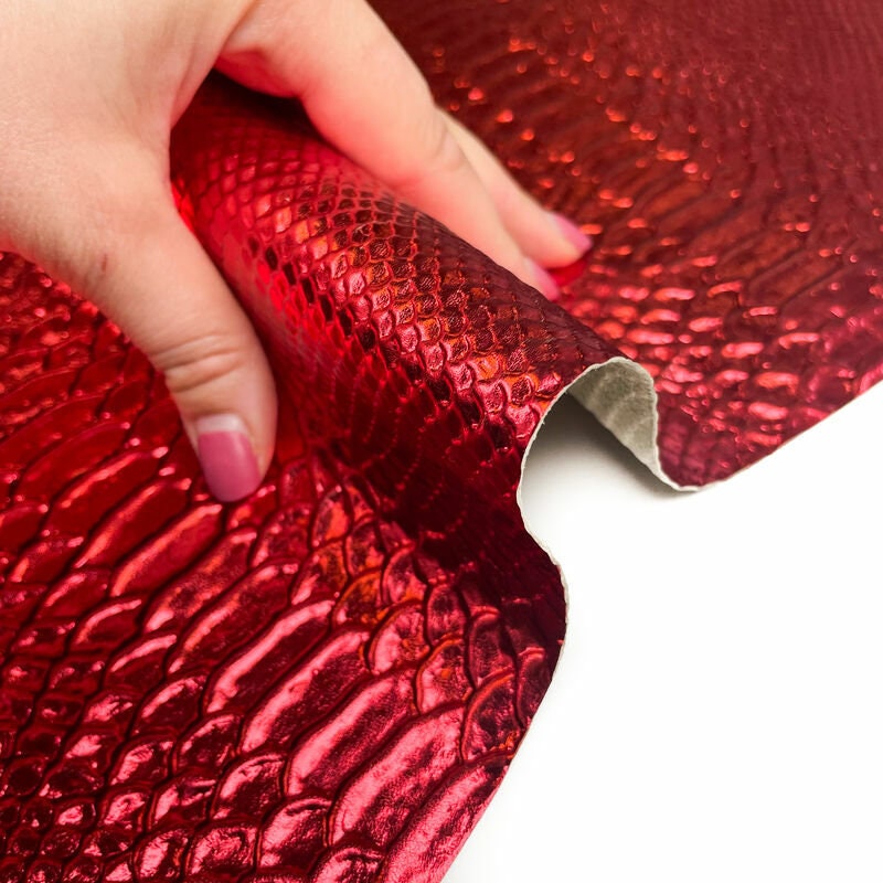 Red Metallic Lambskin Hides With Snake Print 0.7mm/1.75oz / RUBY SNAKE 1182