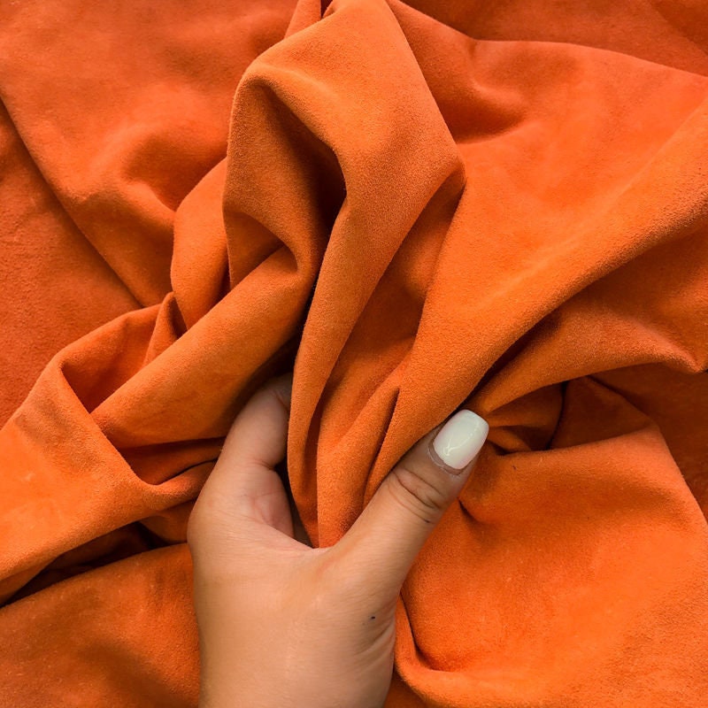 Orange Suede Lambskin Thin 0.6 mm / 1.5 oz / DUSTY ORANGE 911