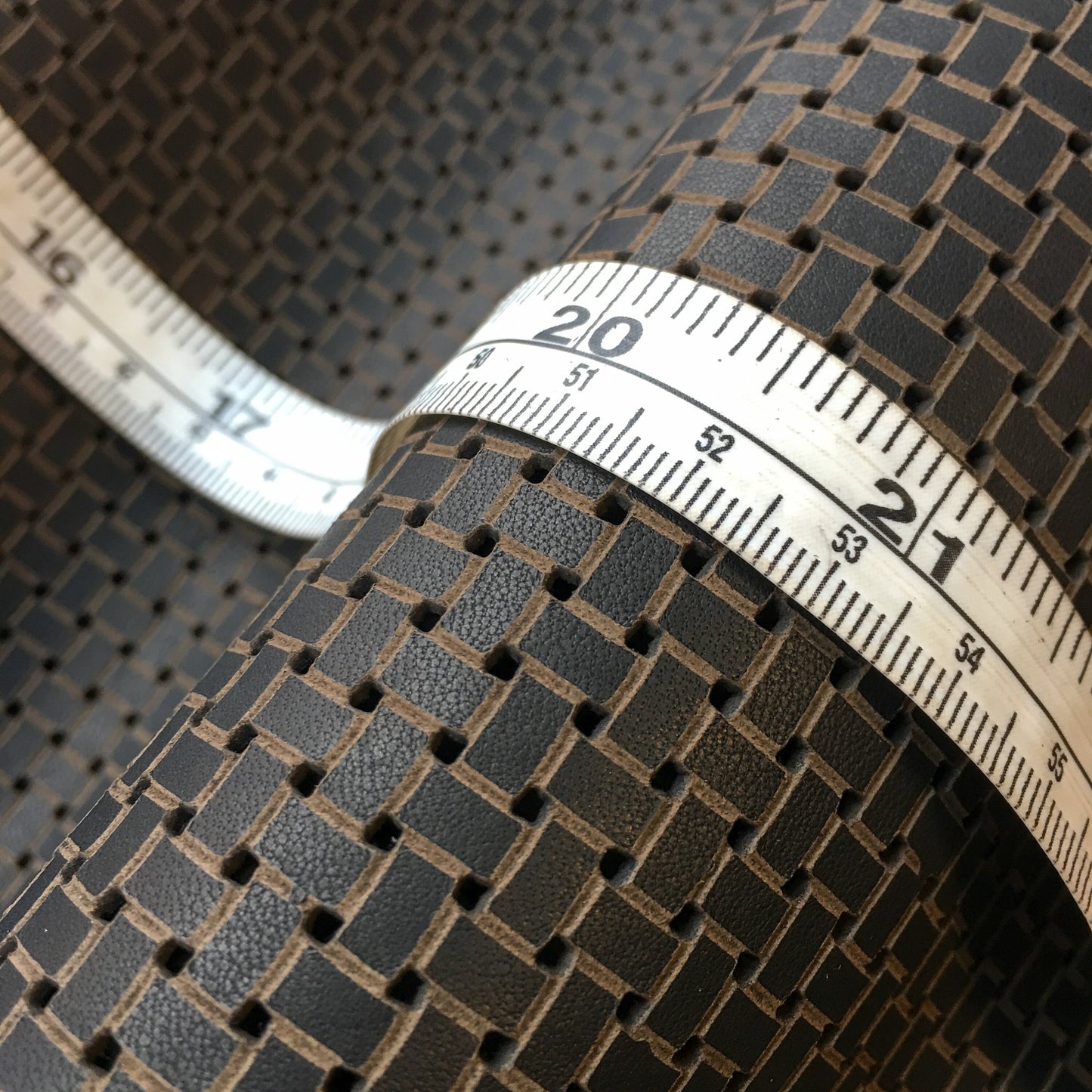 Brown Wickerwork Print Lambskin Sheets 0.8-1.0 mm / 2-2.5 oz.
