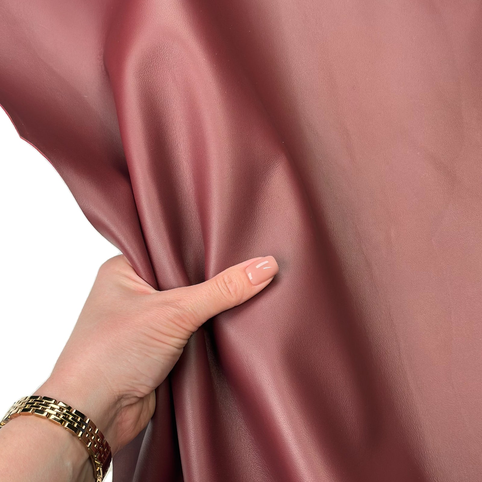 Red Matte Lambskin Leather Pieces 1-1.1mm//2.5-2.75oz Red Matte 1679