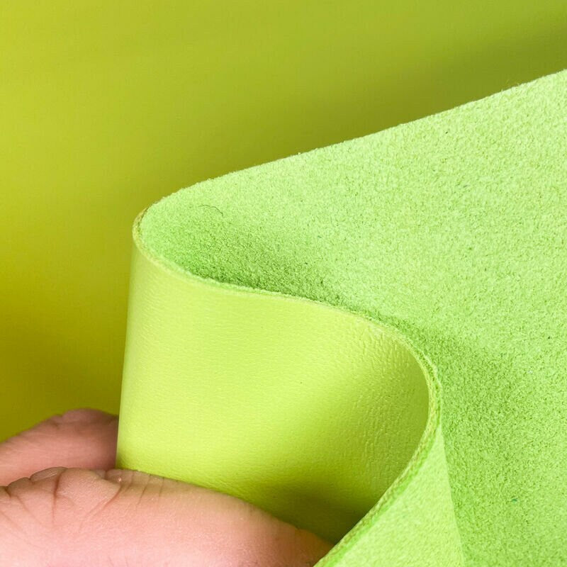 Juicy Lime Green Lambskin 0.8 mm/2oz / SHARP GREEN 1251