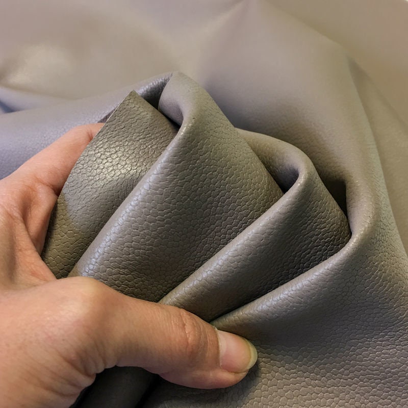 Pebbled Taupe Lambskin 0.8mm/2oz / PEBBLED TAUPE 812