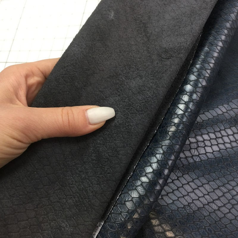 Blue Leather With Snakeskin Print 1.1mm/2.75oz / INDIAN SNAKE 715