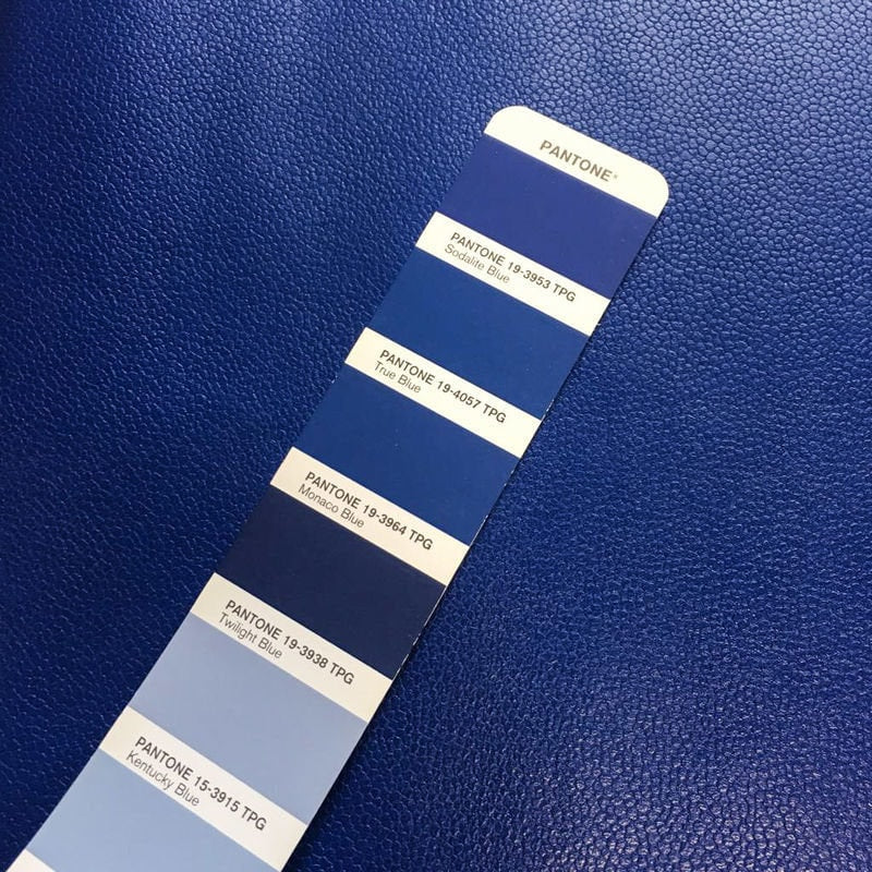 Dark Blue Pebbled Lambskin Leather 1.0mm/2.5oz/1.0mm / TEXTURED SODALITE 842