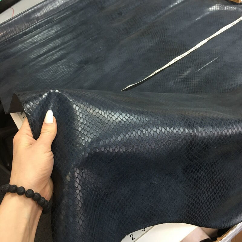 Blue Leather With Snakeskin Print 1.1mm/2.75oz / INDIAN SNAKE 715