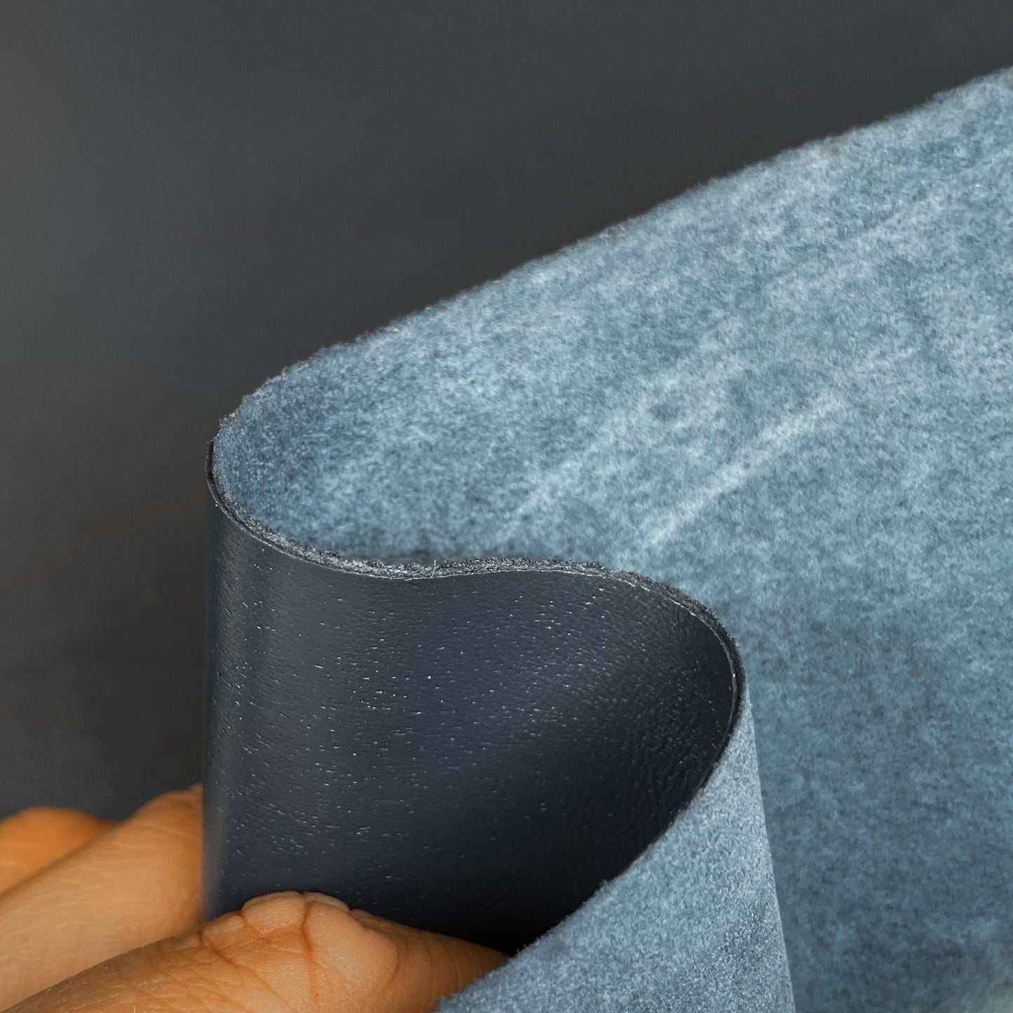Dark Blue Lambskin Leather 0.8mm/2oz / NAVY BLAZER 472