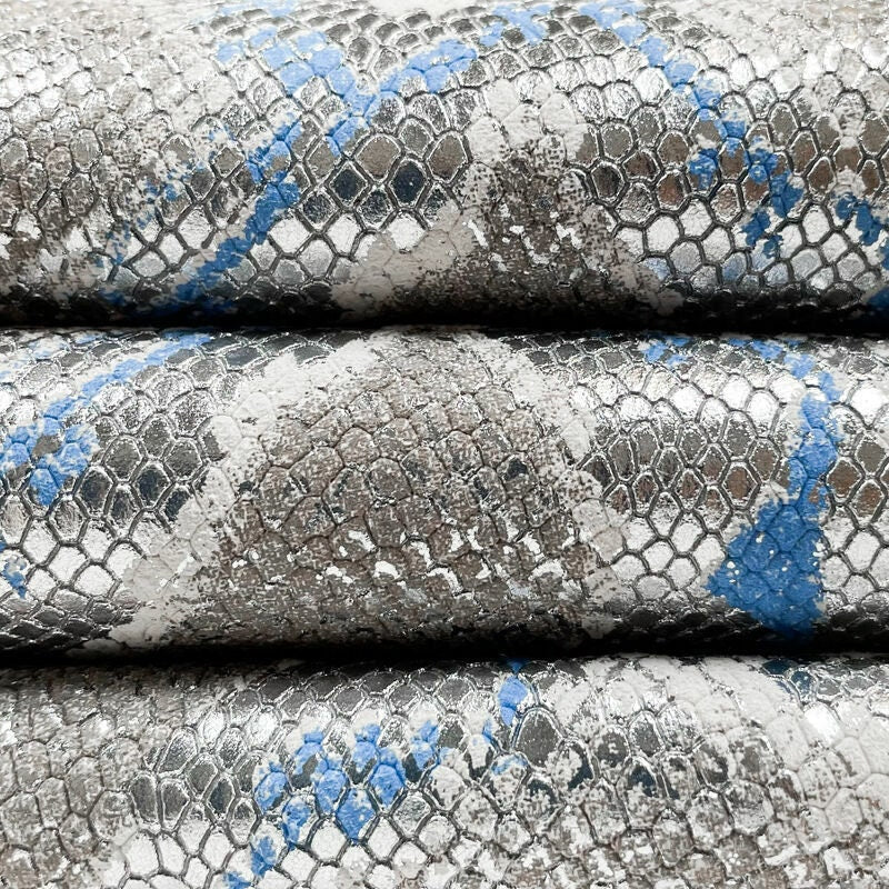 White Snake Print Lambskin With Silver And Blue 0.9mm/2.25oz / ONTARIO SNAKE 1091