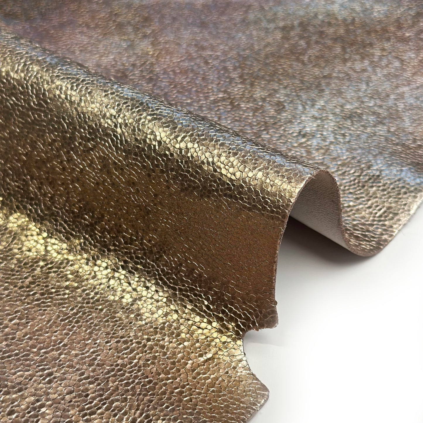 Crunchy Gold Leather With Rose Gold Spots Metallic 0.9-1.1mm GOLD SHINE
