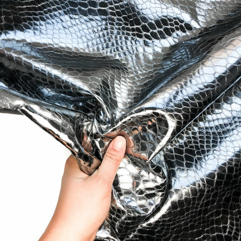 Snake Print Mirror Silver Lambskin Leather 0.9mm/2.25oz / MIRROR SNAKE 972