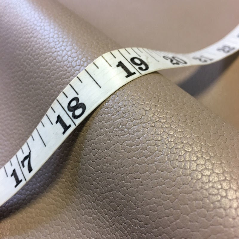 Pebbled Taupe Lambskin 0.8mm/2oz / PEBBLED TAUPE 812