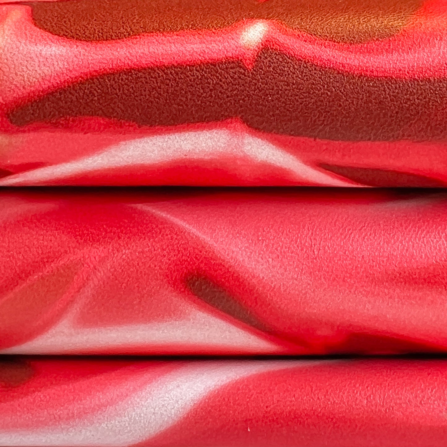 Red Abstract Tie Dye Rose Lambskin With Print Thick 1.1mm/2.75oz / 1452