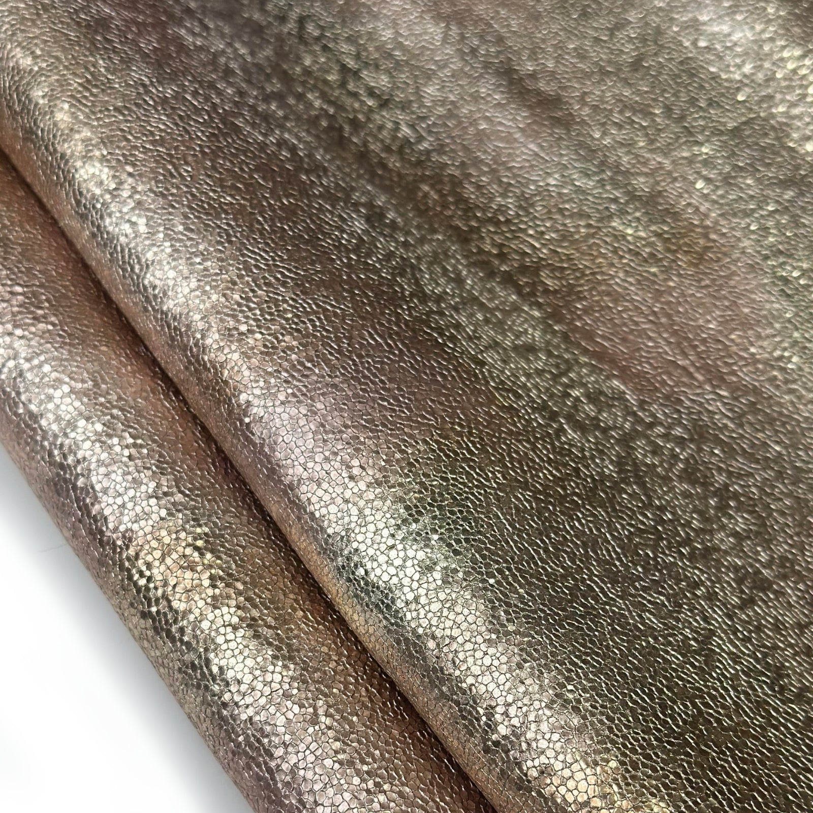 Crunchy Gold Leather With Rose Gold Spots Metallic 0.9-1.1mm GOLD SHINE